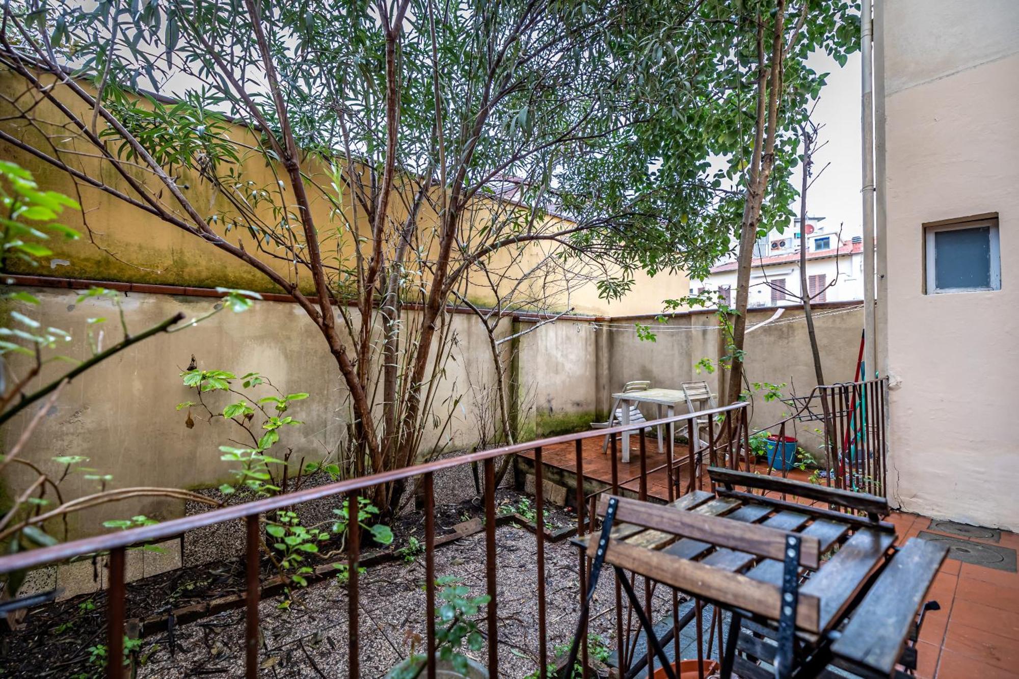 Appartamento Con Giardino Florencia Exterior foto